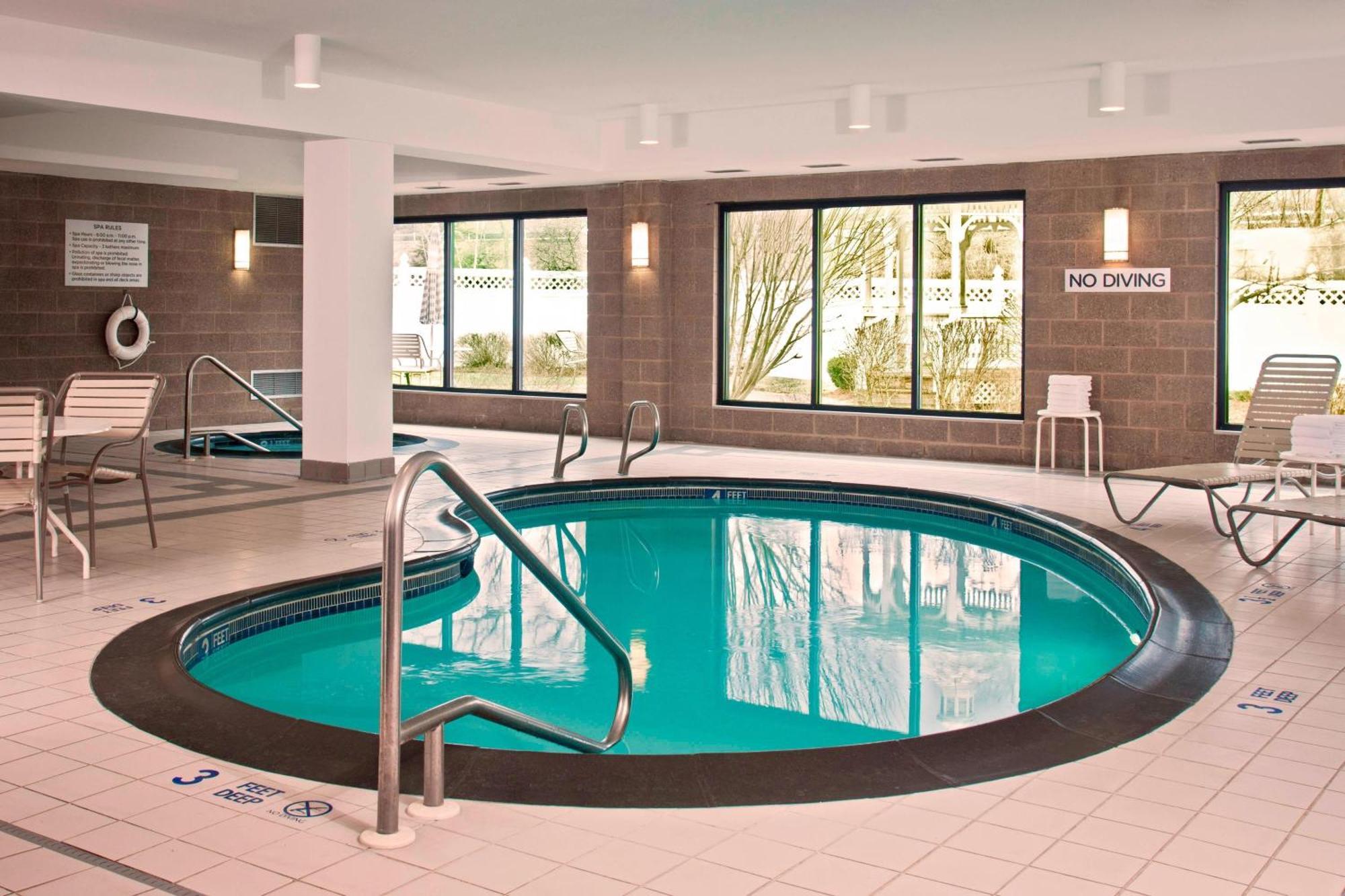 Hotel Courtyard Newburgh Stewart Airport Esterno foto